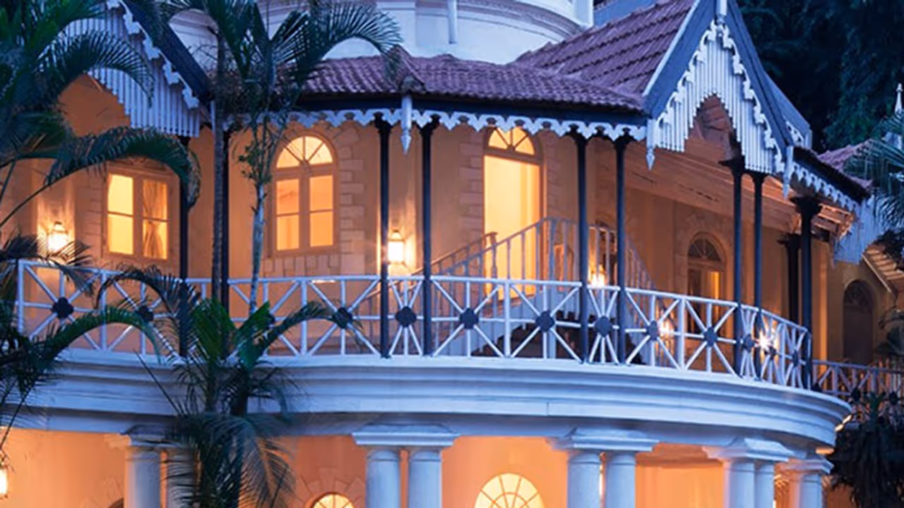 Bengaluru's Taj West End hotel on race course road receives hoax bomb threat email, case filed