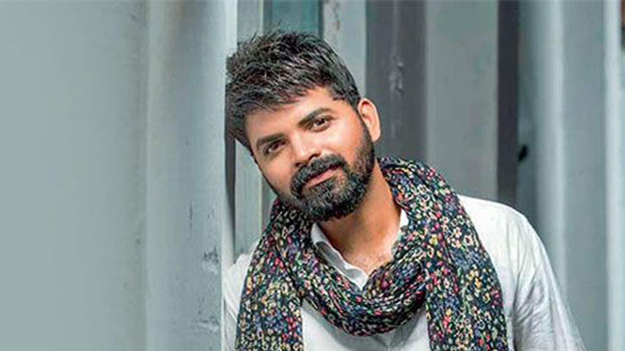 വിനയ് ഫോര്‍ട് ഇനി എടിഎം സെക്യൂരിറ്റി!