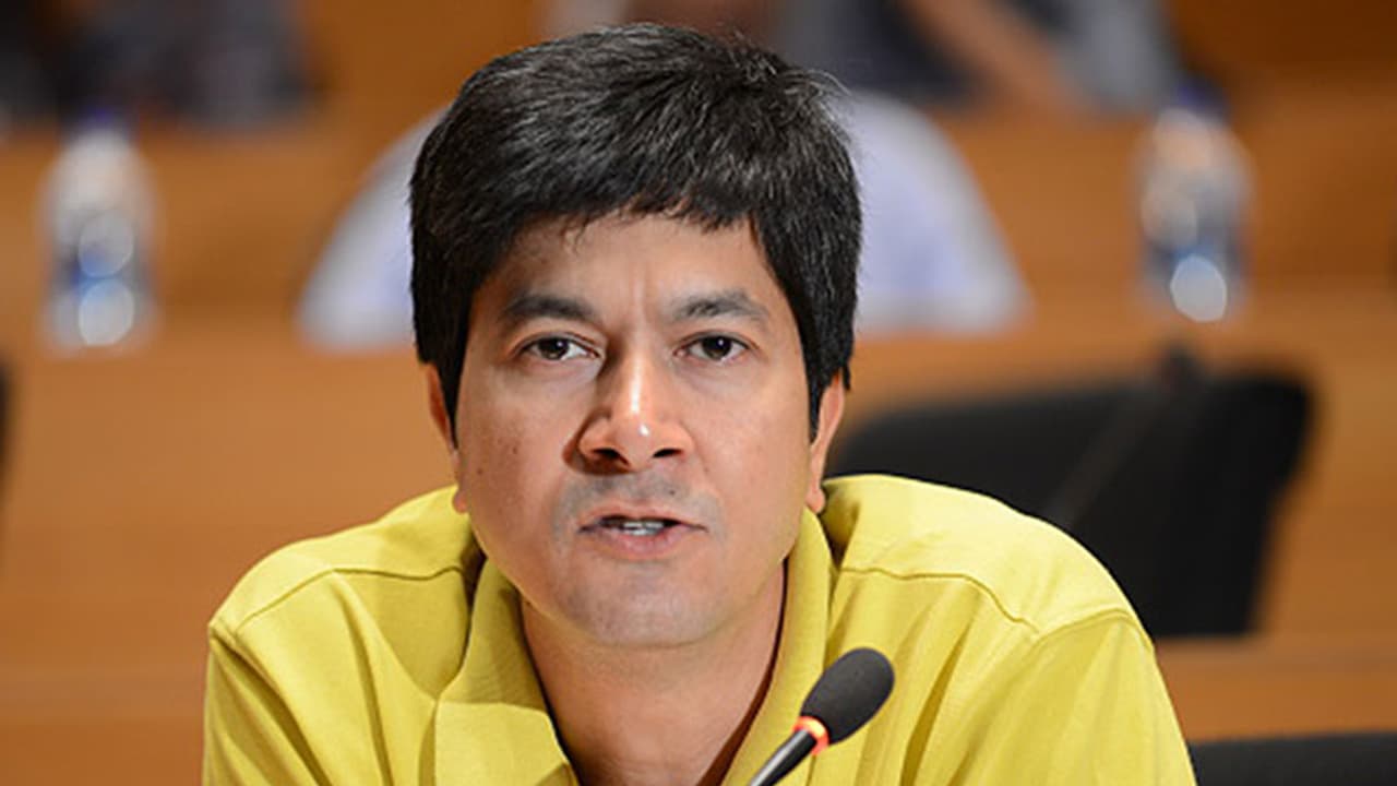 This is why Narayana Murthy is angry with Rajiv Bansal’s Rs 17 crore severance pay