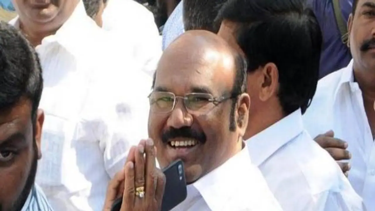 வைகோ அண்ணன் பிறக்கும்போதே லவுடு ஸ்பீக்கரோடு தான் பிறந்தாரு.. கலகலத்த அமைச்சர் ஜெயக்குமார் வைகோ அண்ணன் பிறக்கும்போதே லவுடு ஸ்பீக்கரோடு தான் பிறந்தாரு.. கலகலத்த அமைச்சர் ஜெயக்குமார்