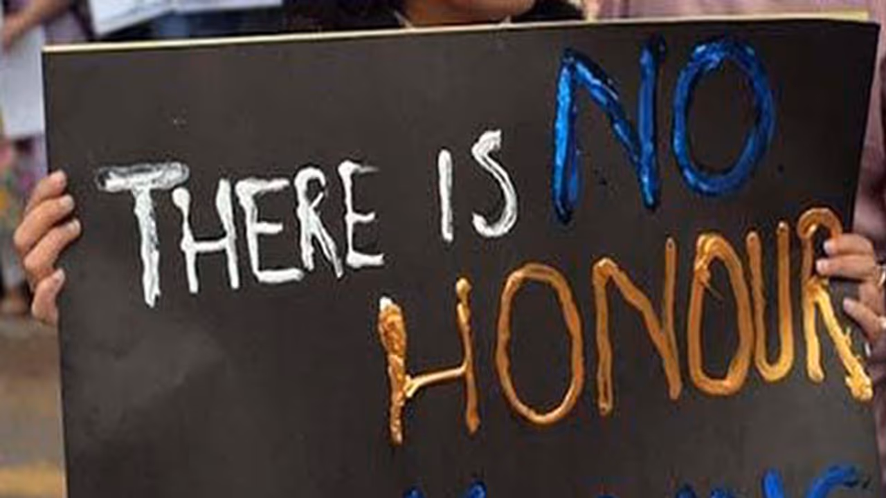 Ahmedabad honour killing: Dalit man visits pregnant wife, hacked to death by in laws Ahmedabad honour killing: Dalit man visits pregnant wife, hacked to death by in laws