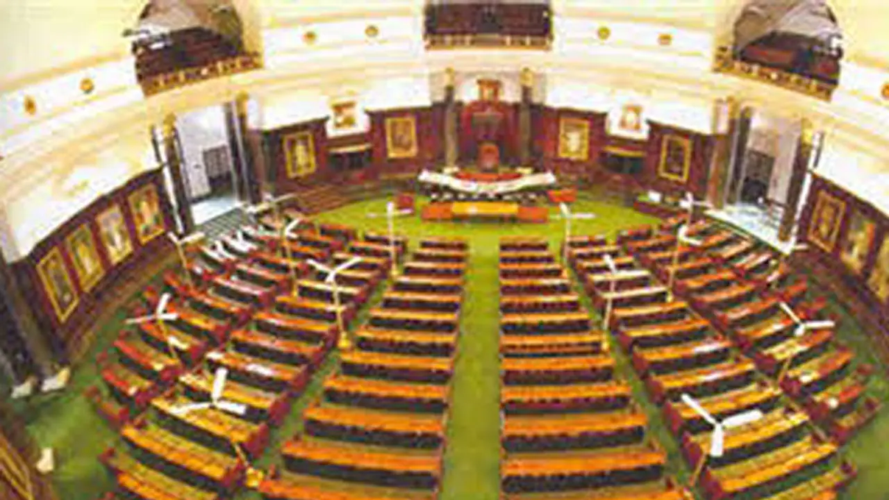 Which MP has the highest attendance in Parliament, who has the lowest Which MP has the highest attendance in Parliament, who has the lowest