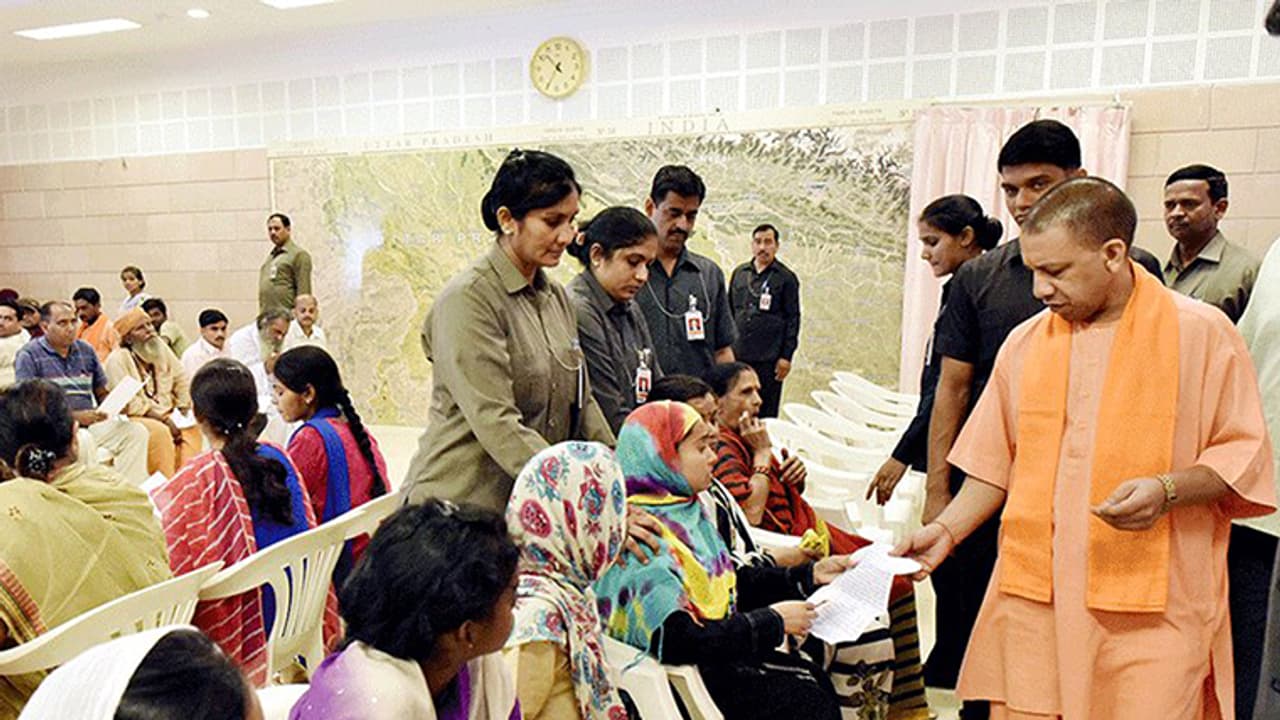 ಕಲ್ಯಾಣ ಯೋಜನೆಗಳಲ್ಲಿ ಅಲ್ಪಸಂಖ್ಯಾತರ ಮೀಸಲು ರದ್ದು: ಯೋಗಿ ಚಿಂತನೆ ಕಲ್ಯಾಣ ಯೋಜನೆಗಳಲ್ಲಿ ಅಲ್ಪಸಂಖ್ಯಾತರ ಮೀಸಲು ರದ್ದು: ಯೋಗಿ ಚಿಂತನೆ