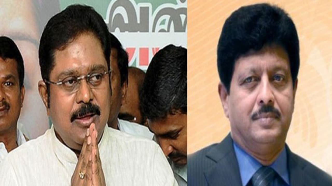 இதற்காகவே டிடிவியையும் திவாகரனையும் கைது செய்யணும்...! கொளுத்தி போடும் ஜெயக்குமார்..! இதற்காகவே டிடிவியையும் திவாகரனையும் கைது செய்யணும்...! கொளுத்தி போடும் ஜெயக்குமார்..!