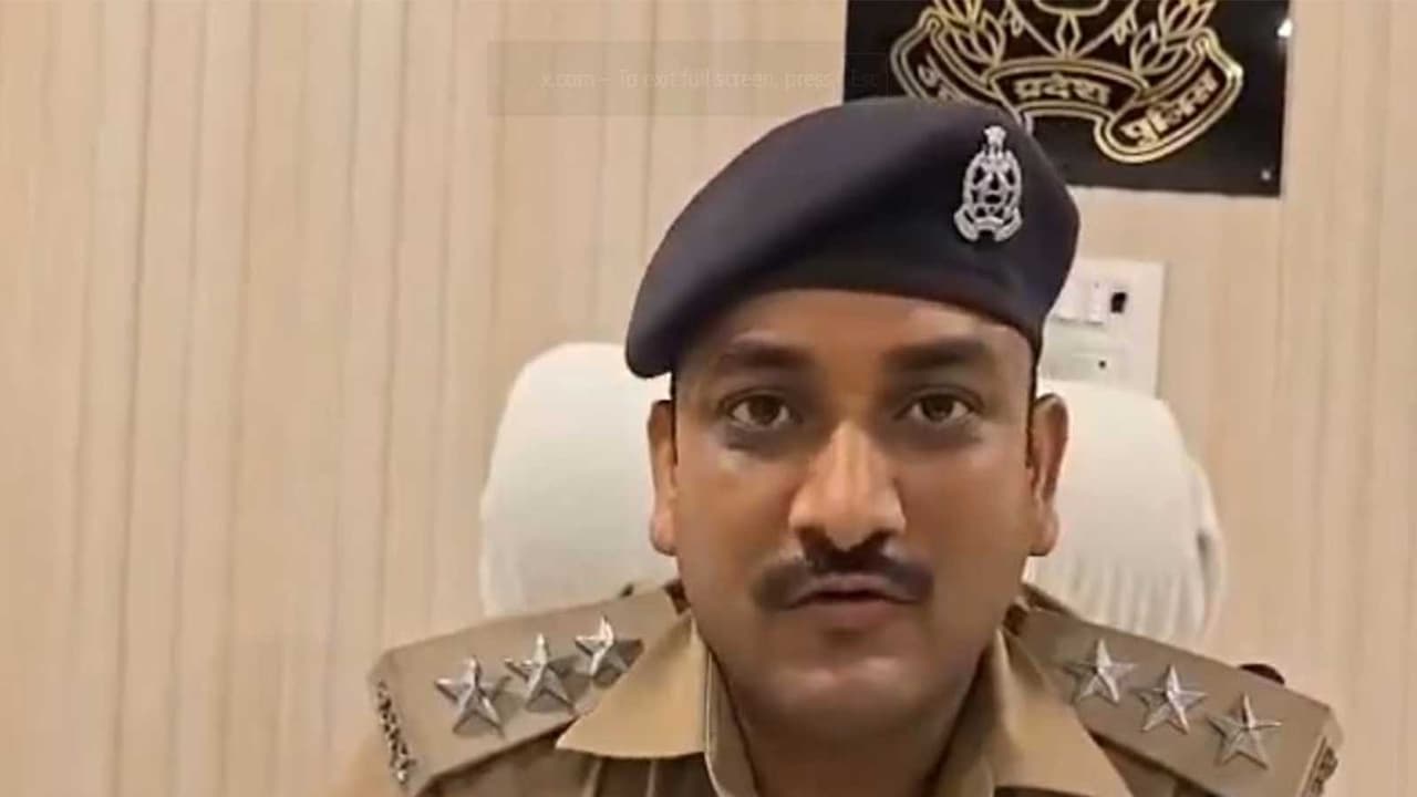Circle Officer Praveen Tiwari (Photo/ANI) Circle Officer Praveen Tiwari (Photo/ANI)
