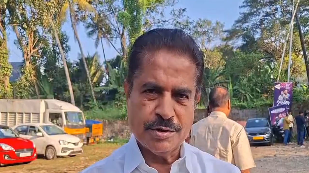 United Democratic Front (UDF) Convenor Adoor Prakash (Photo/ANI) United Democratic Front (UDF) Convenor Adoor Prakash (Photo/ANI)