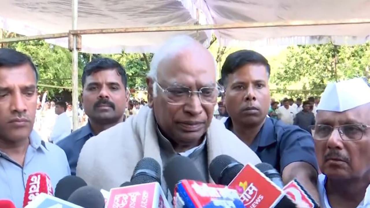 Congress President Mallikarjun Kharge (Photo/ANI) Congress President Mallikarjun Kharge (Photo/ANI)