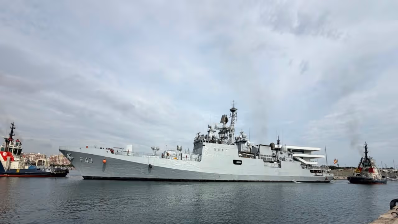 INS Trishul arrives in Spain (Photo: PIB) INS Trishul arrives in Spain (Photo: PIB)