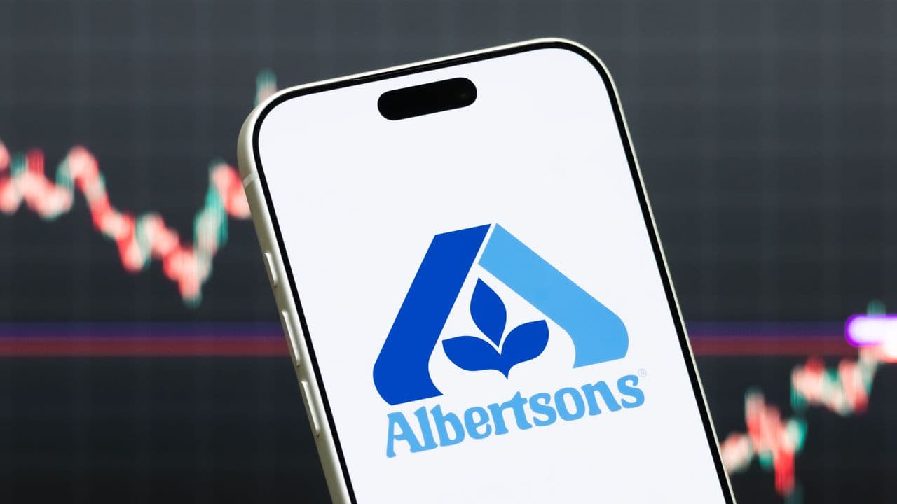 https://stocktwits.com/news articles/markets/equity/aci stock heads for worst year since 2022 as albertsons pulls outlook exec chair says company must move faster/cZxfI6mRBYw https://stocktwits.com/news articles/markets/equity/aci stock heads for worst year since 2022 as albertsons pulls outlook exec chair says company must move faster/cZxfI6mRBYw