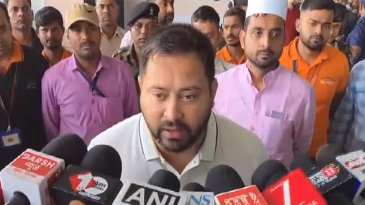 Rashtriya Janata Dal (RJD) leader Tejashwi Yadav (Photo/ANI) Rashtriya Janata Dal (RJD) leader Tejashwi Yadav (Photo/ANI)