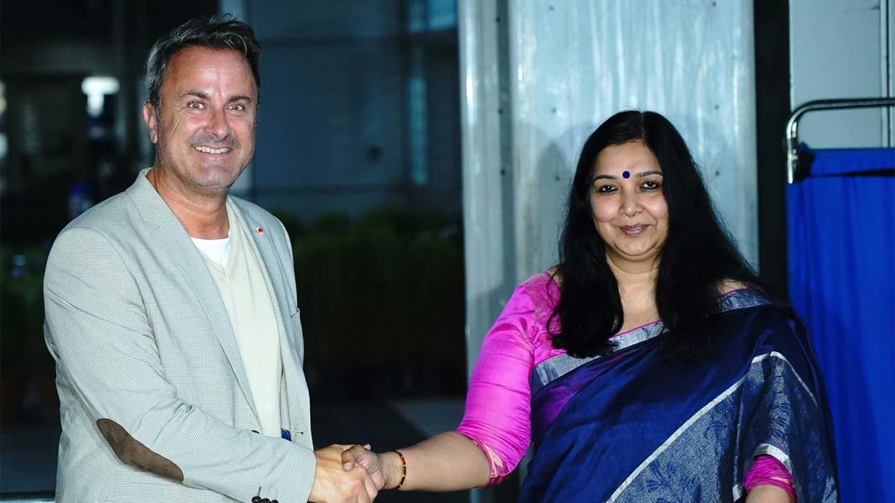 Xavier Bettel, the Deputy Prime Mnister and Foreign Minister of Luxembourg arrives in India for official visit (Photo/X@MEAIndia) Xavier Bettel, the Deputy Prime Mnister and Foreign Minister of Luxembourg arrives in India for official visit (Photo/X@MEAIndia)