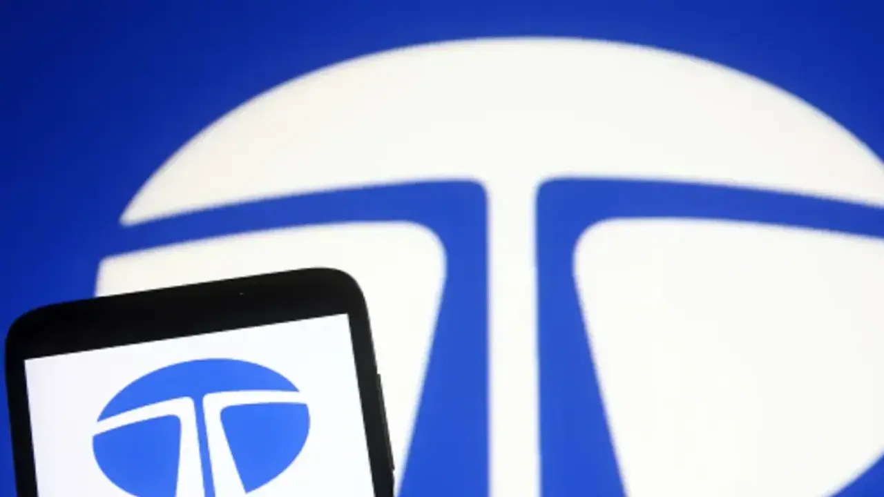 https://stocktwits.com/news articles/markets/equity/tata consumer shares sebi r as caution on margins bearish technical indicators post q1 results/ch8yFw5R5uA