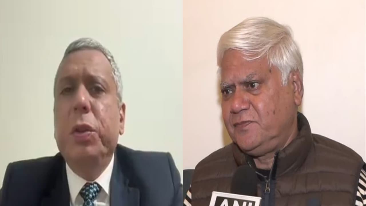 Ajay Bagga, Banking and Market expert (Left), Energy policy expert Narendra Taneja (Right) (Photo/ANI) Ajay Bagga, Banking and Market expert (Left), Energy policy expert Narendra Taneja (Right) (Photo/ANI)