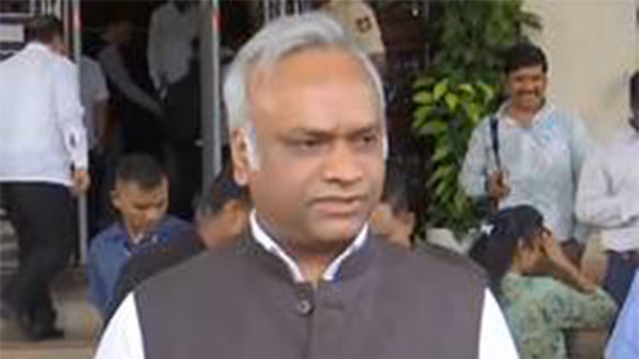 Karnataka Minister Priyank Kharge (File photo/ANI) Karnataka Minister Priyank Kharge (File photo/ANI)