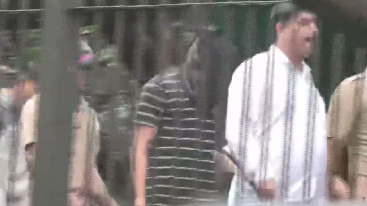 Pune police takes accused Chetan Chaudhary at ohagad Fort for crime reconstruction (Photo/ANI) Pune police takes accused Chetan Chaudhary at ohagad Fort for crime reconstruction (Photo/ANI)