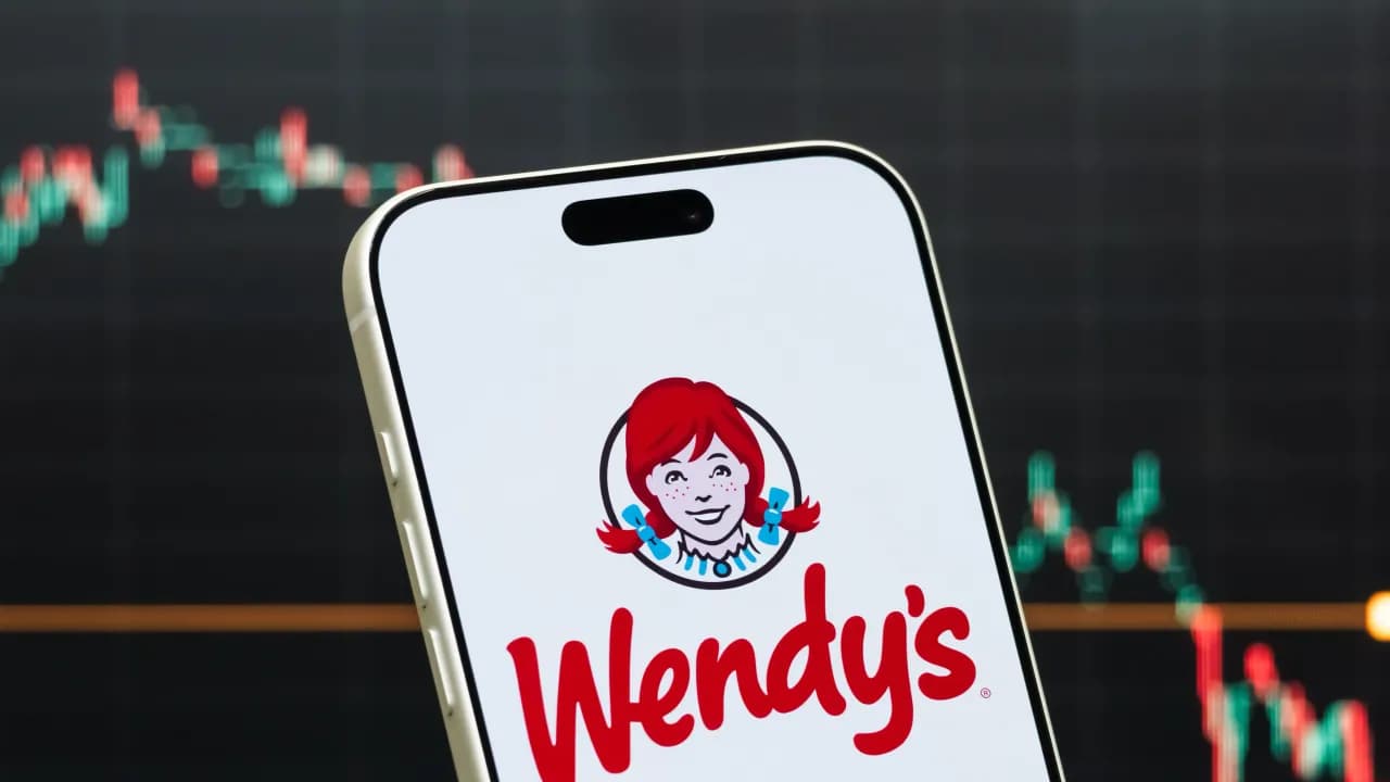 https://stocktwits.com/news articles/markets/equity/wen stock on track best single day gains 6 years retail ape in reddit post/cZKygDXR7fV https://stocktwits.com/news articles/markets/equity/wen stock on track best single day gains 6 years retail ape in reddit post/cZKygDXR7fV
