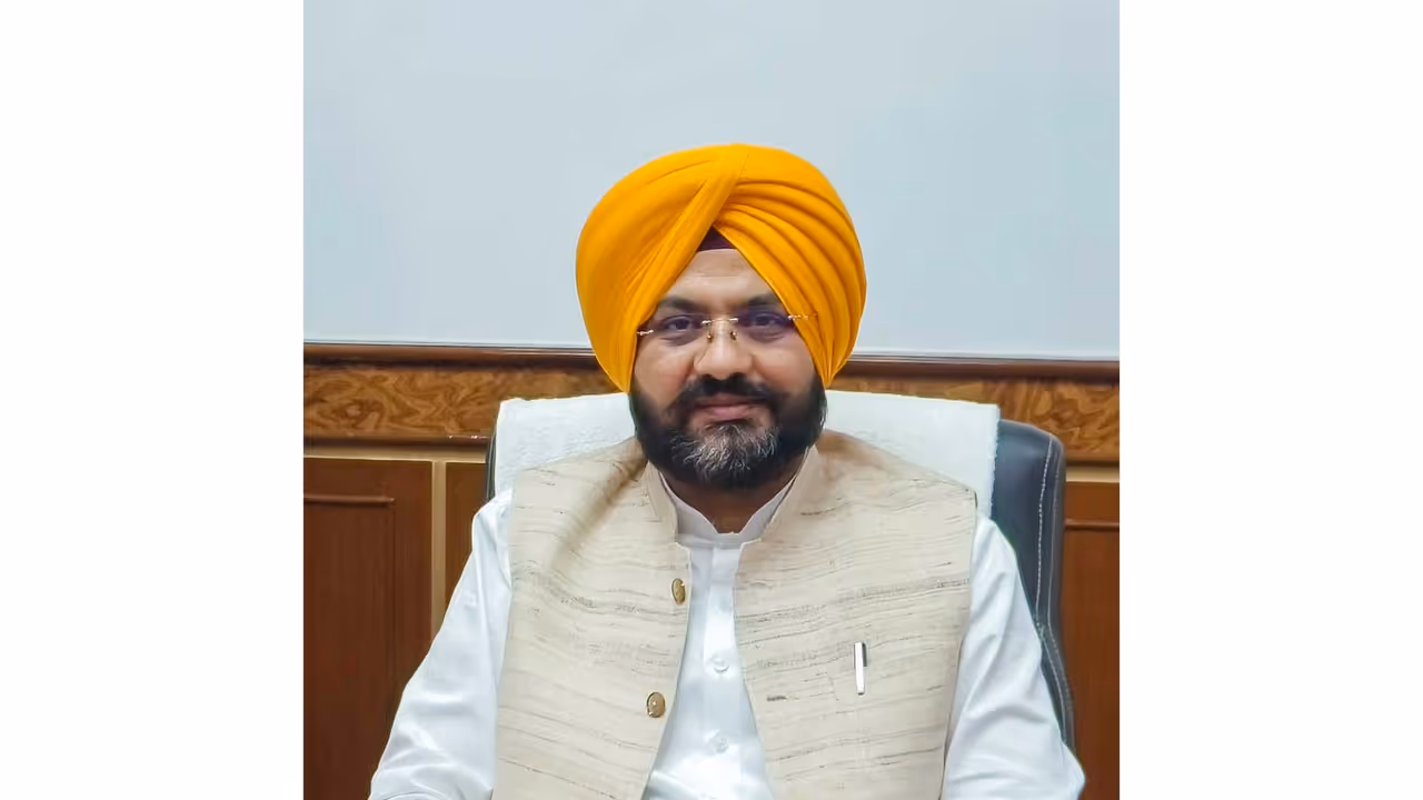 Punjab Power and Public Works Minister Tarunpreet Singh Sond (FilePhoto/ANI) Punjab Power and Public Works Minister Tarunpreet Singh Sond (FilePhoto/ANI)