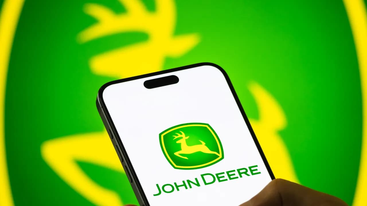 https://stocktwits.com/news articles/markets/equity/deere q4 earnings seen under pressure amid weak farmer sentiment/cL5bdq0REfH https://stocktwits.com/news articles/markets/equity/deere q4 earnings seen under pressure amid weak farmer sentiment/cL5bdq0REfH