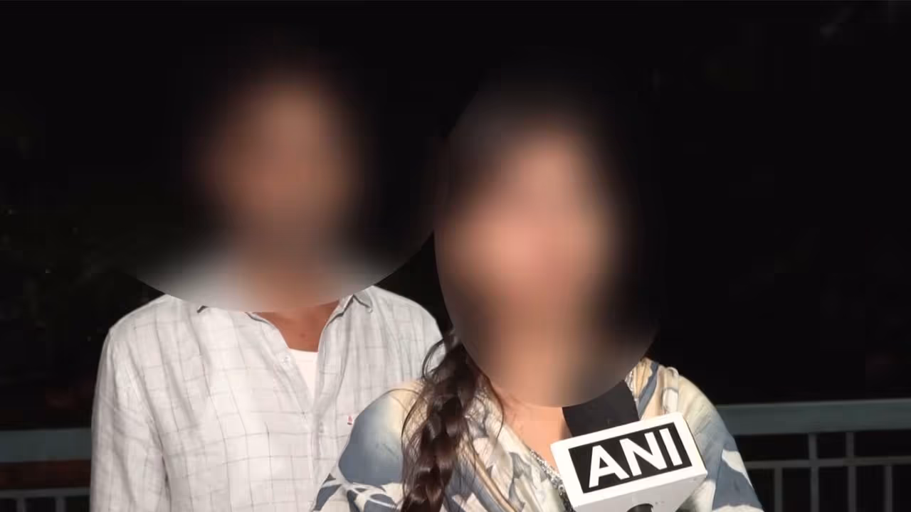 Parents of Jamui molestation victim (Photo/ANI) Parents of Jamui molestation victim (Photo/ANI)