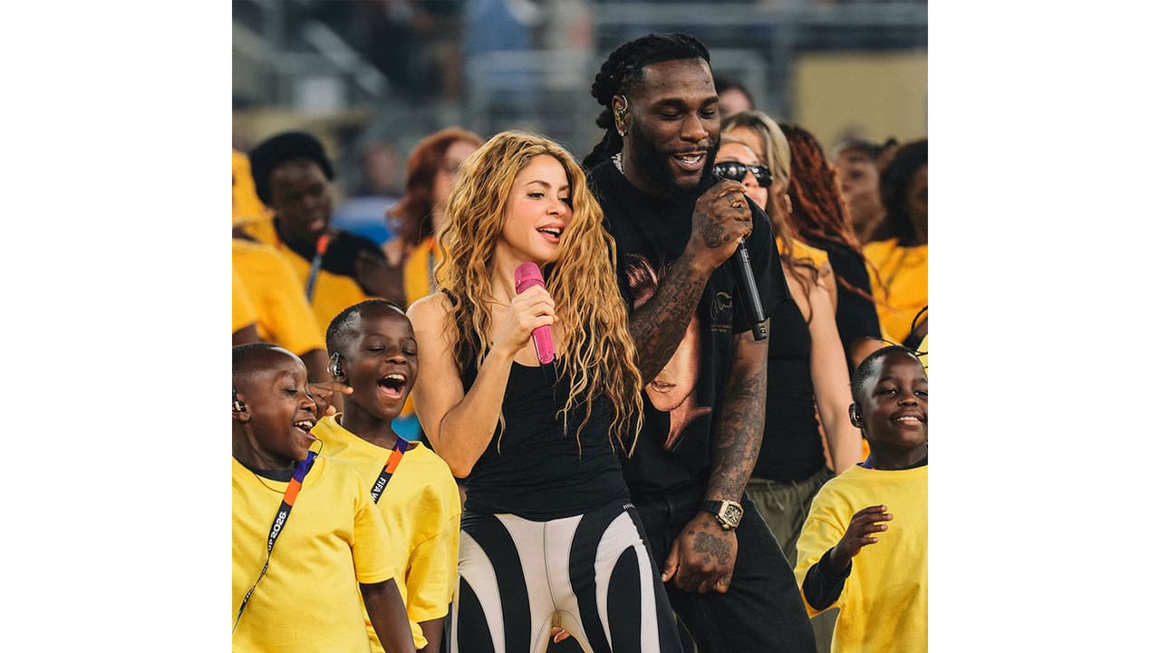 Shakira with Burna Boy (Photo/Instagram/@shakira) Shakira with Burna Boy (Photo/Instagram/@shakira)