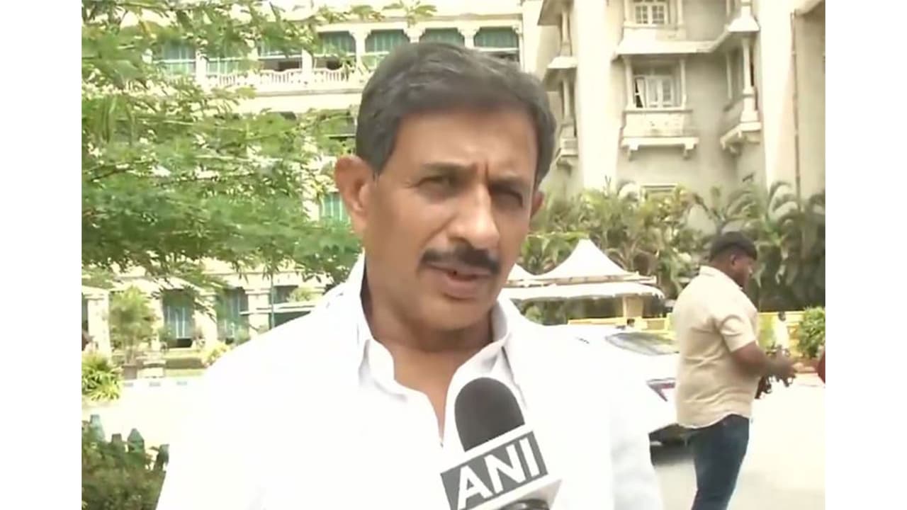 Congress leader H.C. Balakrishna (Photo/ANI) Congress leader H.C. Balakrishna (Photo/ANI)
