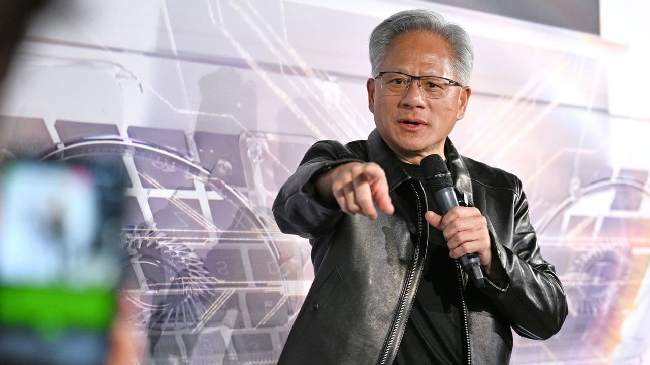 https://stocktwits.com/news articles/markets/equity/nvidia rtx pro 5500 china orders export curbs/cZxqrcARBuZ https://stocktwits.com/news articles/markets/equity/nvidia rtx pro 5500 china orders export curbs/cZxqrcARBuZ