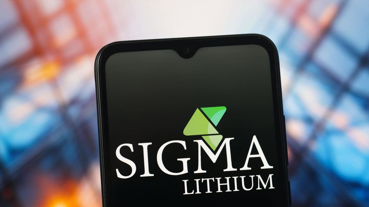 https://stocktwits.com/news articles/markets/equity/why is sgml stock surging over 8 in overnight trading/cZDHuA1RBln https://stocktwits.com/news articles/markets/equity/why is sgml stock surging over 8 in overnight trading/cZDHuA1RBln