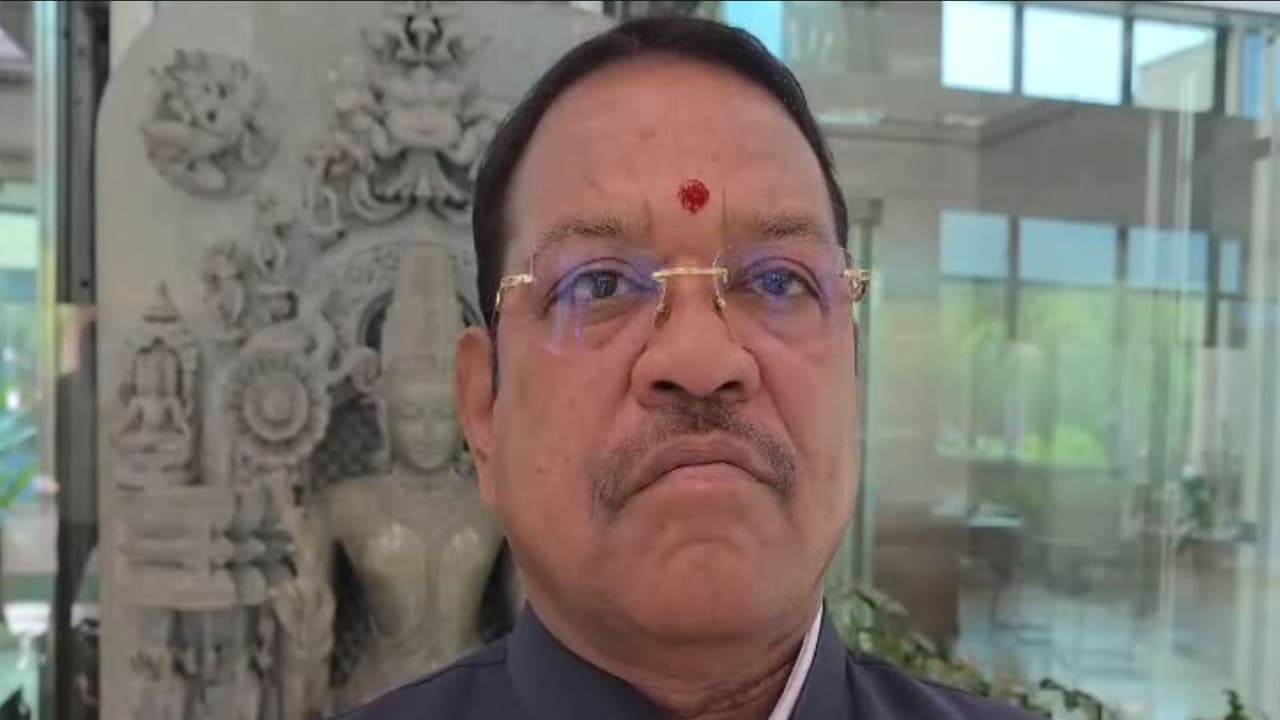 Shrirang Appa Chandu Barne, Chairperson of the Parliamentary Standing Committee on Energy (Photo/ANI) Shrirang Appa Chandu Barne, Chairperson of the Parliamentary Standing Committee on Energy (Photo/ANI)