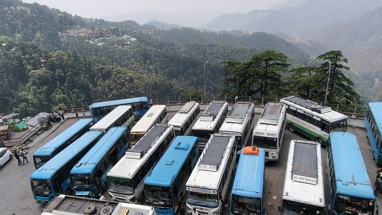 Bus depot in Shimla (Photo/ANI) Bus depot in Shimla (Photo/ANI)