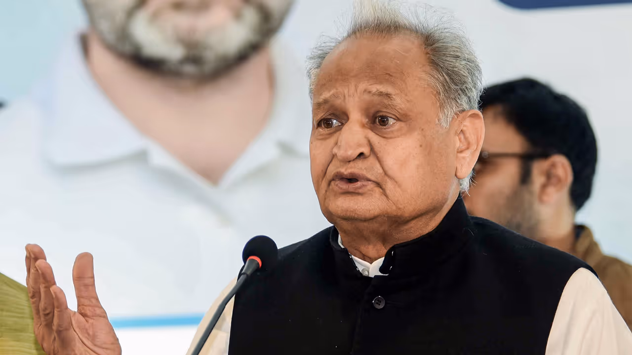 Former Rajasthan Chief Minister Ashok Gehlot (Photo/ANI) Former Rajasthan Chief Minister Ashok Gehlot (Photo/ANI)