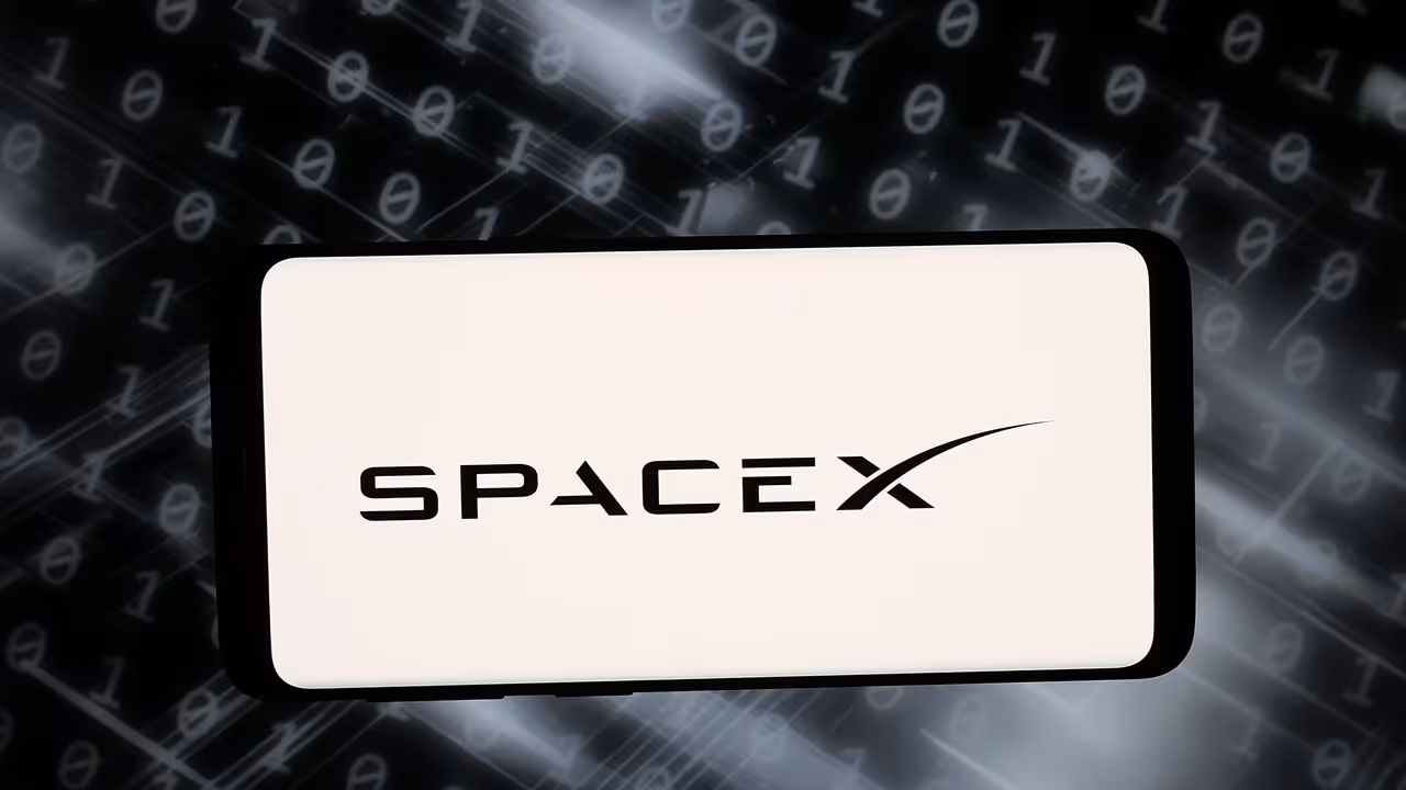 https://stocktwits.com/news articles/markets/equity/spcx stock jumps 10 premarket morningstar boosts space x s fair value as starship and orbital ai offer long term upside/cZxtDFlRBHz https://stocktwits.com/news articles/markets/equity/spcx stock jumps 10 premarket morningstar boosts space x s fair value as starship and orbital ai offer long term upside/cZxtDFlRBHz