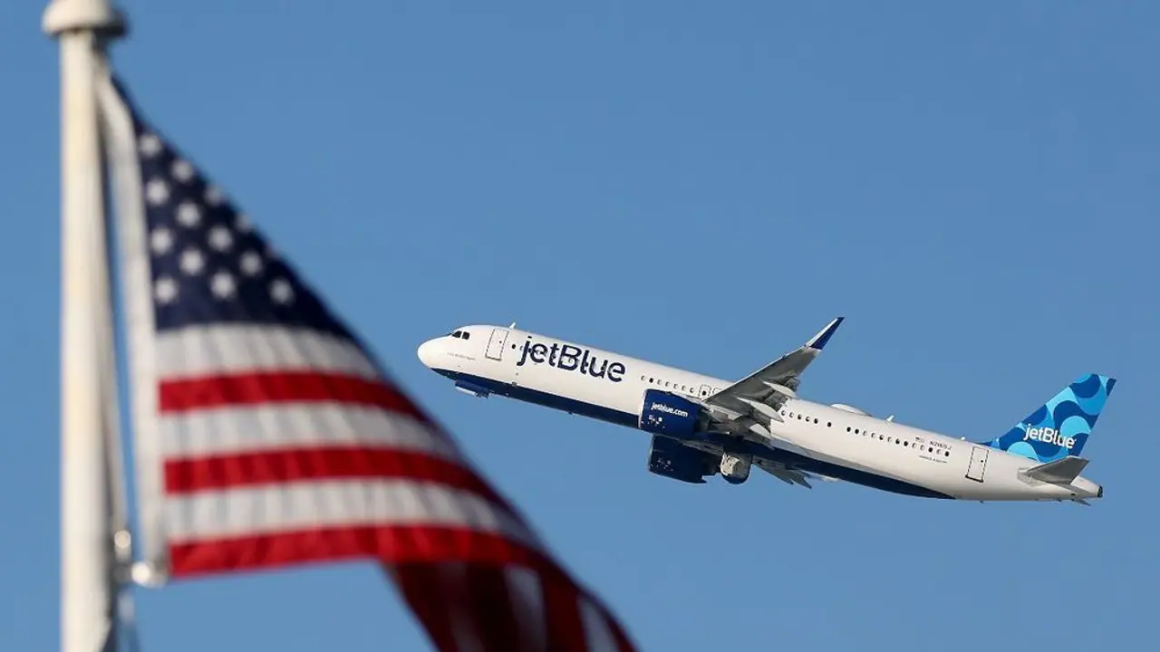 https://stocktwits.com/news articles/markets/equity/jetblue dismisses merger talk after deal with united/chkoCArRbH2 https://stocktwits.com/news articles/markets/equity/jetblue dismisses merger talk after deal with united/chkoCArRbH2