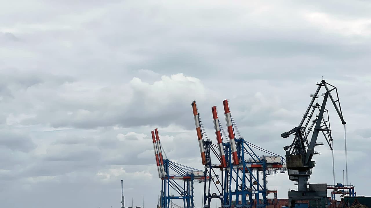 Kandla Port (Photo/ANI) Kandla Port (Photo/ANI)