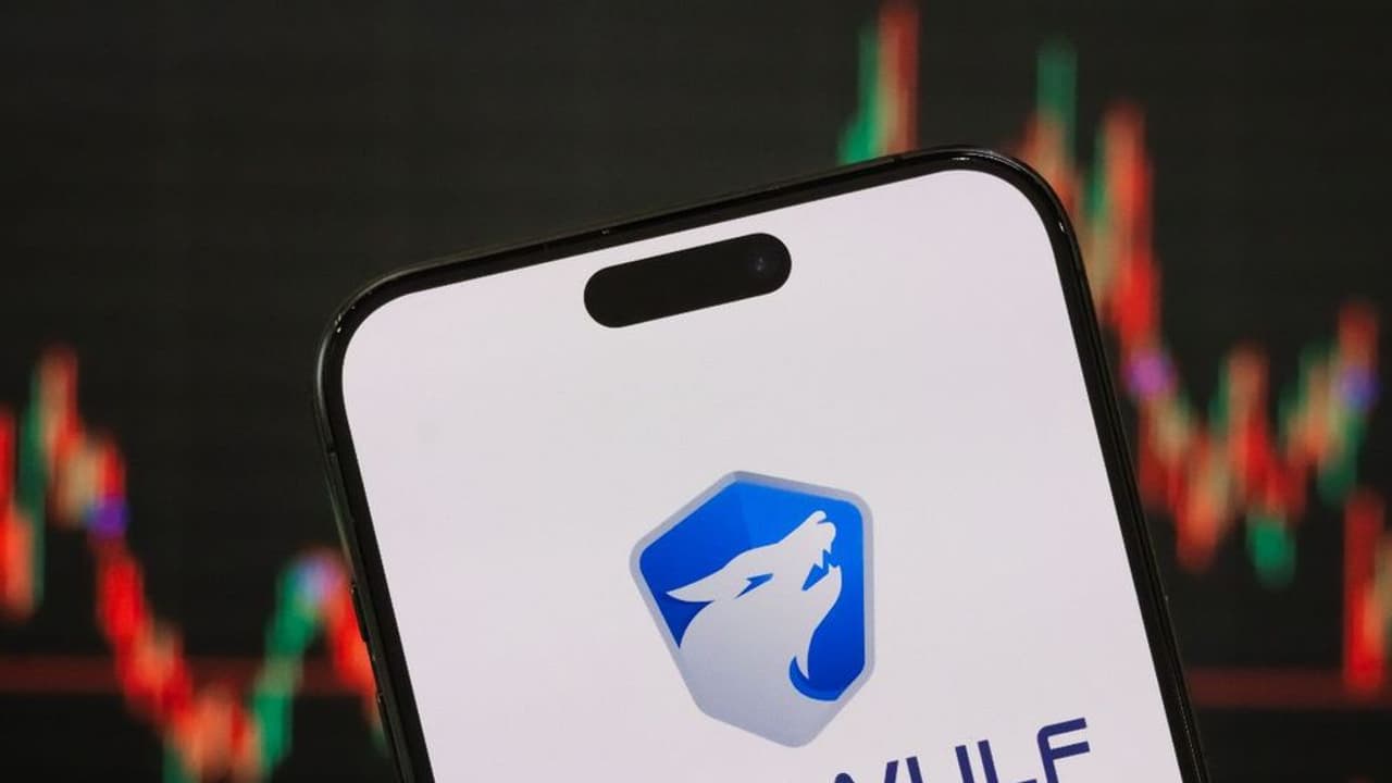 https://stocktwits.com/news articles/markets/equity/terawulf regulatory green light for 45b kentucky ai/cZYKjOhRJFR https://stocktwits.com/news articles/markets/equity/terawulf regulatory green light for 45b kentucky ai/cZYKjOhRJFR
