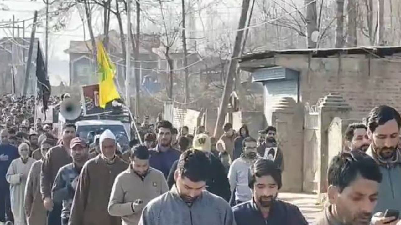 Shia Muslims in Budgam on Sunday staged a demonstration against the killing of Iran's Supreme Leader (Photo/ANI) Shia Muslims in Budgam on Sunday staged a demonstration against the killing of Iran's Supreme Leader (Photo/ANI)