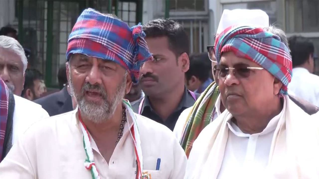 Karnataka Deputy Chief Minister DK Shivakumar and Karnataka Chief Minister Siddaramaiah (Photo/ANI) Karnataka Deputy Chief Minister DK Shivakumar and Karnataka Chief Minister Siddaramaiah (Photo/ANI)