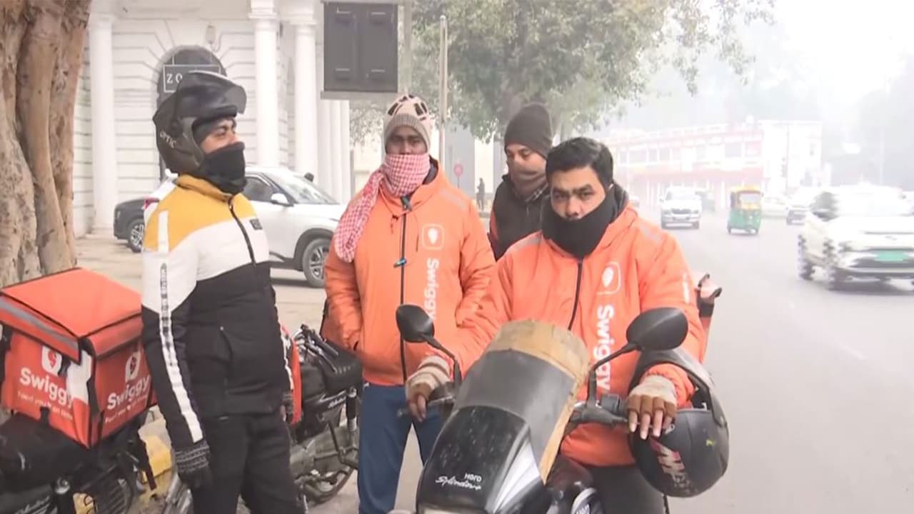 Visuals of gig workers in New Delhi (Photo: ANI) Visuals of gig workers in New Delhi (Photo: ANI)