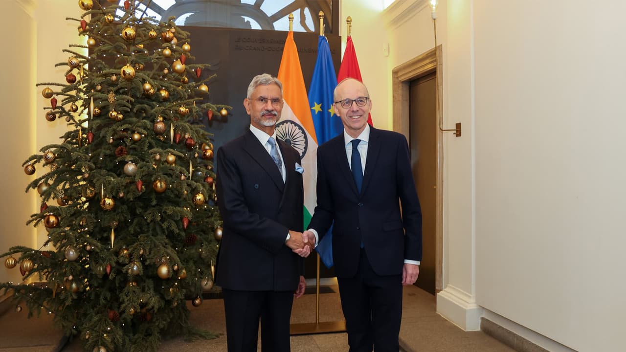 External Affairs Minister S. Jaishankar meets Luxembourg Prime Minister Luc Frieden (Photo: X/@DrSJaishankar) External Affairs Minister S. Jaishankar meets Luxembourg Prime Minister Luc Frieden (Photo: X/@DrSJaishankar)