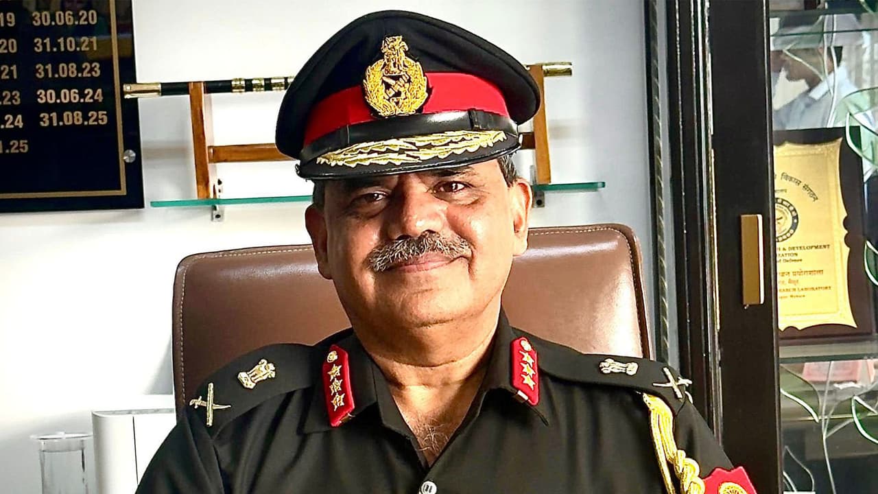Lieutenant General Avinash Das (Photo/X@SpokespersonMoD)