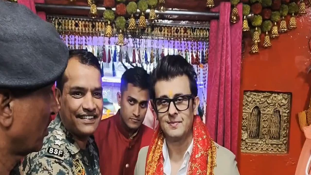 Sonu Nigam (Photo: ANI) Sonu Nigam (Photo: ANI)