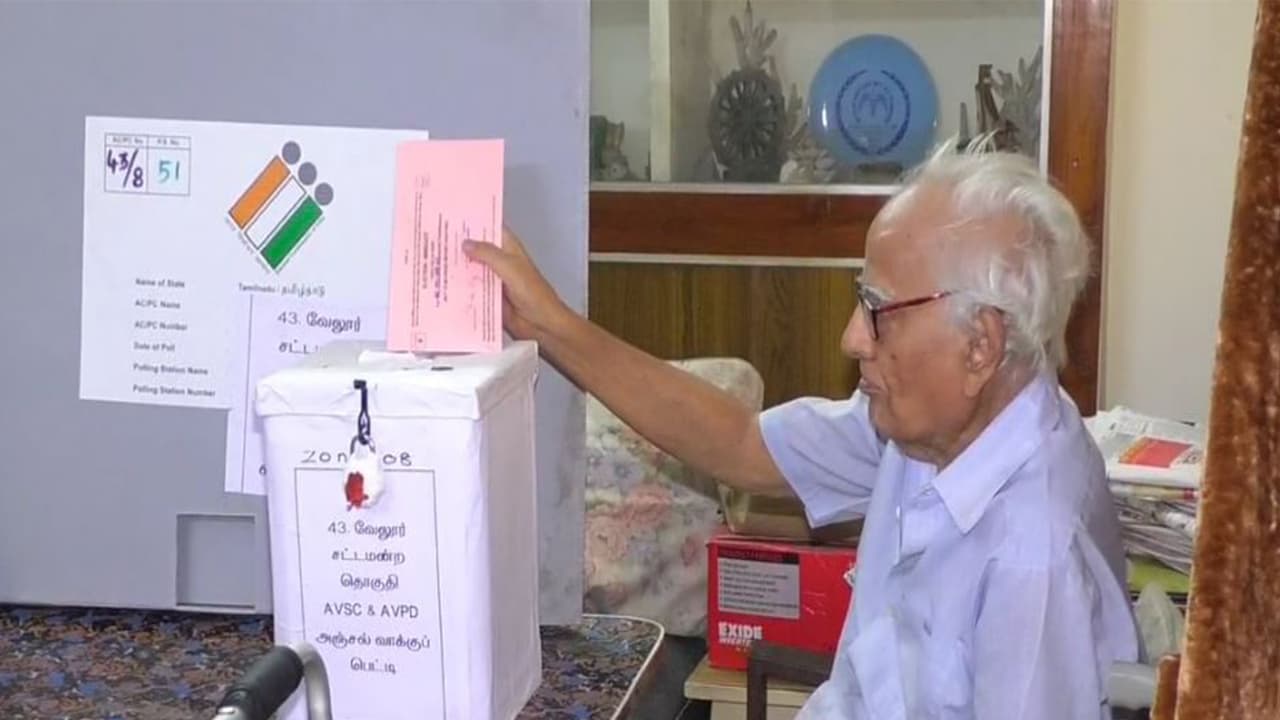 A senior citizen in Tamil Nadu casting his vote from home via a postal ballot box (Photo/ANI) A senior citizen in Tamil Nadu casting his vote from home via a postal ballot box (Photo/ANI)