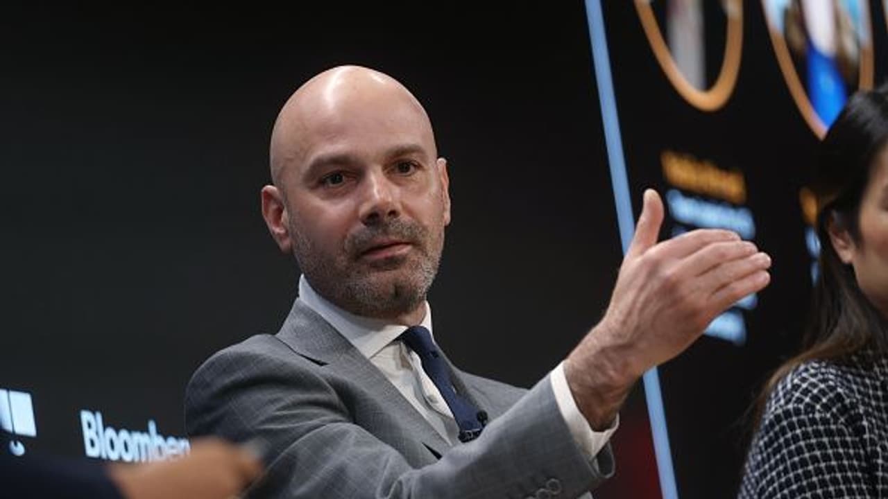 https://stocktwits.com/news articles/markets/equity/ai capex cycle is pushing real yields higher says pimco s lotfi karoui consensus sees another 500 b of credit supply/cZMOBKGRBaz https://stocktwits.com/news articles/markets/equity/ai capex cycle is pushing real yields higher says pimco s lotfi karoui consensus sees another 500 b of credit supply/cZMOBKGRBaz
