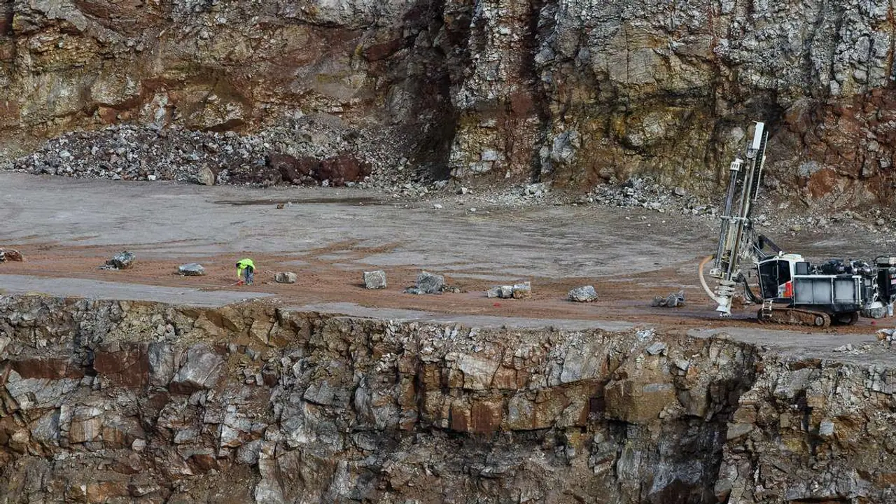 MP Materials Q4 Revenue Expected To Rise, But Earnings Could Tumble: Retail Stays Bearish Ahead Of Results MP Materials Q4 Revenue Expected To Rise, But Earnings Could Tumble: Retail Stays Bearish Ahead Of Results