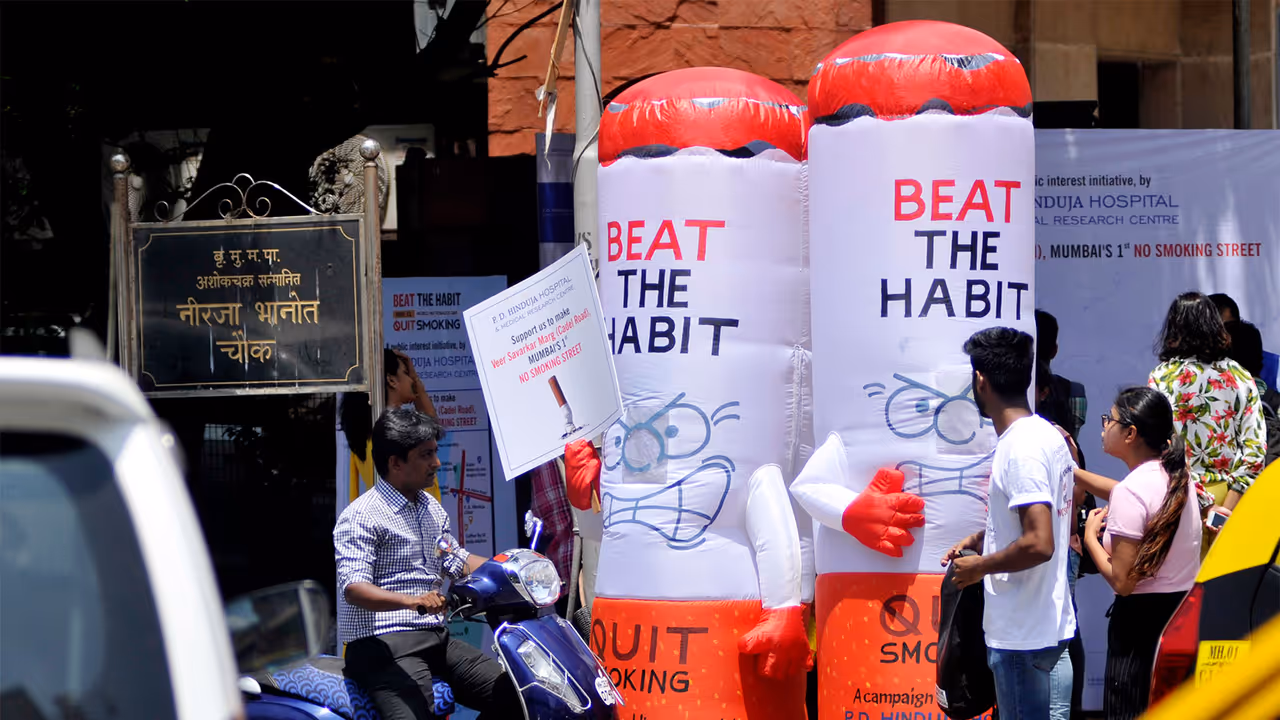 Representative Image on an anti smoking campaign (File Photo/ANI) Representative Image on an anti smoking campaign (File Photo/ANI)