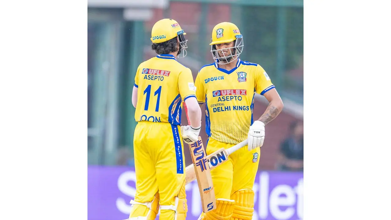 Siddharth Joon (L) and Yash Dhull of Central Delhi Kings. (Photo: DPL) Siddharth Joon (L) and Yash Dhull of Central Delhi Kings. (Photo: DPL)