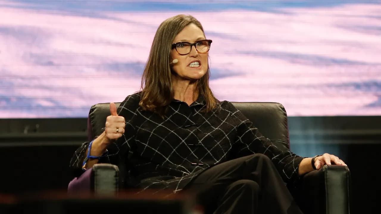 https://stocktwits.com/news articles/markets/equity/cathie wood arkk sells bmnr bitmine ethereum rally/cZKWslhR744 https://stocktwits.com/news articles/markets/equity/cathie wood arkk sells bmnr bitmine ethereum rally/cZKWslhR744