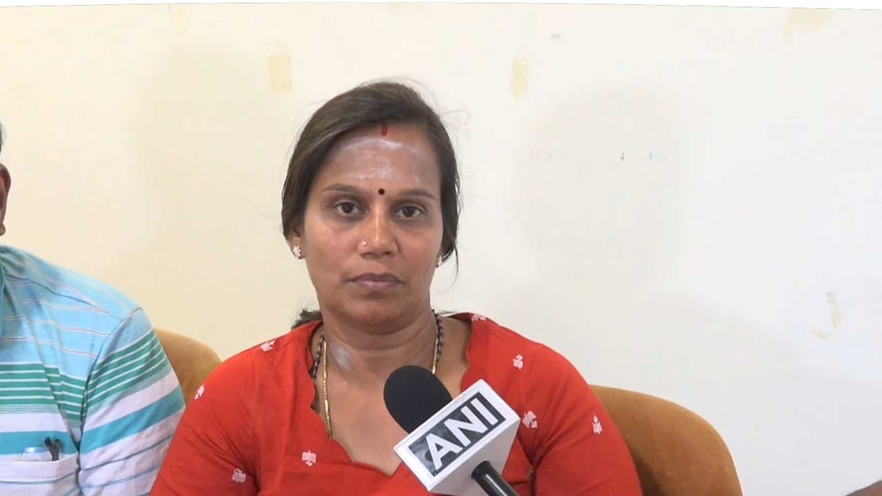 Trichy woman Shivaranjani recounts Nepal flash flood ordeal (Photo/ANI) Trichy woman Shivaranjani recounts Nepal flash flood ordeal (Photo/ANI)