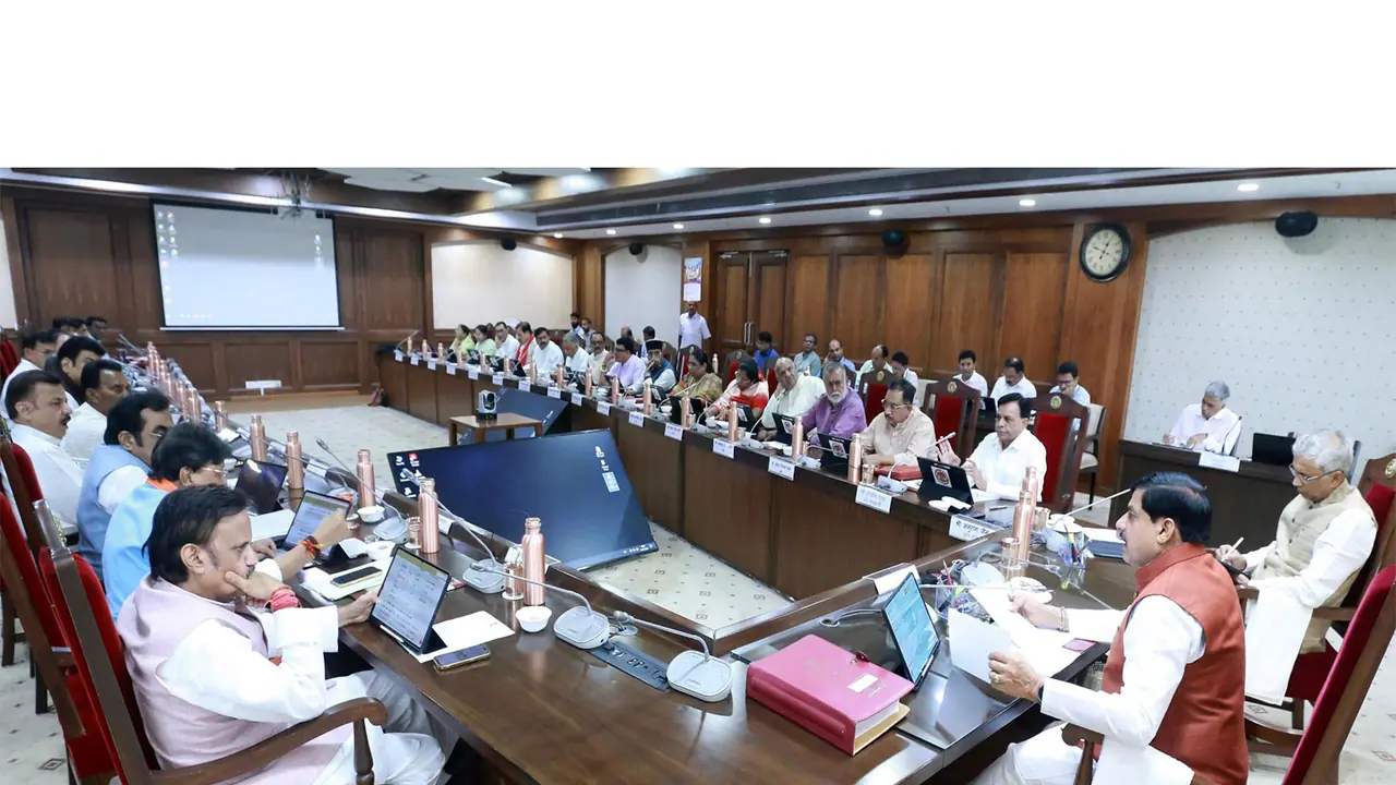 MP CM Mohan Yadav is chairing the cabinet meeting (Photo/DPR) MP CM Mohan Yadav is chairing the cabinet meeting (Photo/DPR)