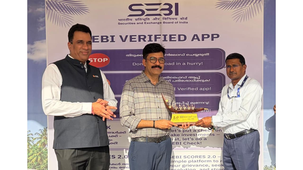 Felicitation of Shaji V. Nair, District Collector & District Magistrate, Alappuzha by MK Srikanth, General Manager, SEBI and Avishkar Naik, Senior Vice President, NSE (Photo/Press release) Felicitation of Shaji V. Nair, District Collector & District Magistrate, Alappuzha by MK Srikanth, General Manager, SEBI and Avishkar Naik, Senior Vice President, NSE (Photo/Press release)