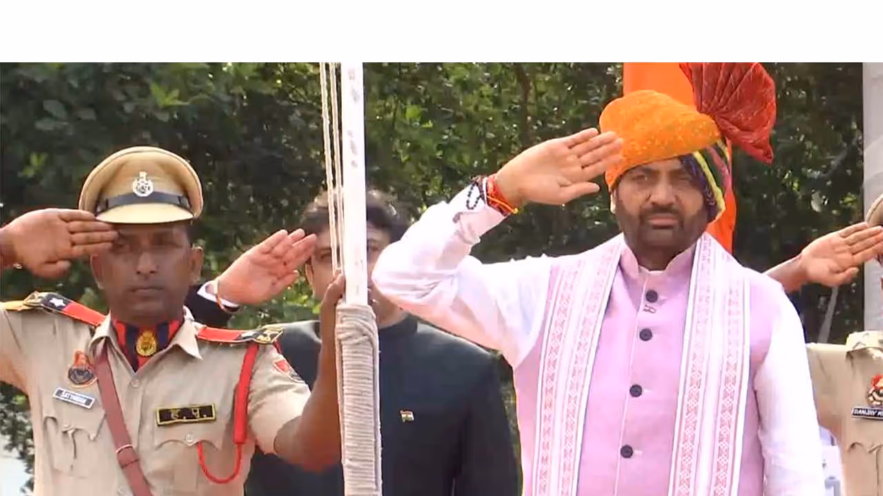 Haryana CM Nayab Singh Saini hoists the National Flag on the 80th Independence Day in Hansi (Photo: ANI) Haryana CM Nayab Singh Saini hoists the National Flag on the 80th Independence Day in Hansi (Photo: ANI)